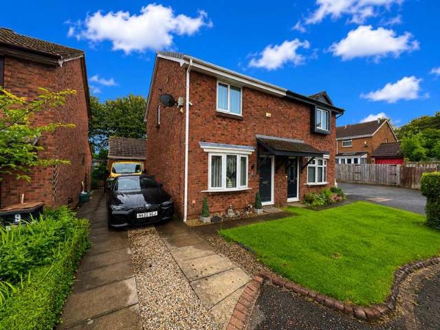 3 Bedroom Semi Detached House