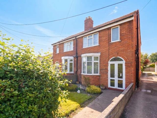 3 Bedroom Semi Detached House