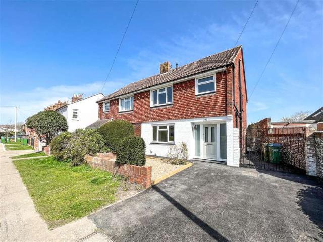 3 Bedroom Semi Detached House