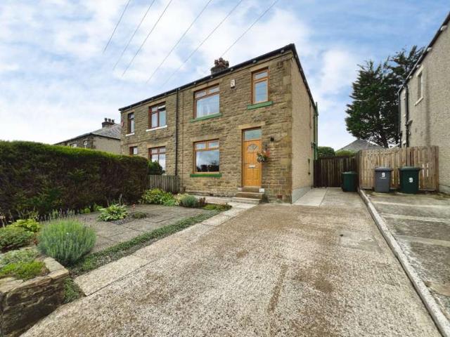 3 Bedroom Semi Detached House