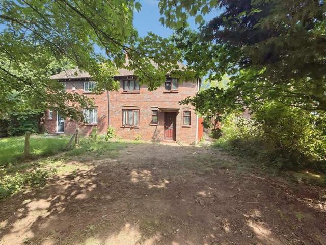 3 Bedroom Semi Detached House