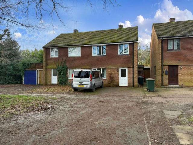 3 Bedroom Semi Detached House