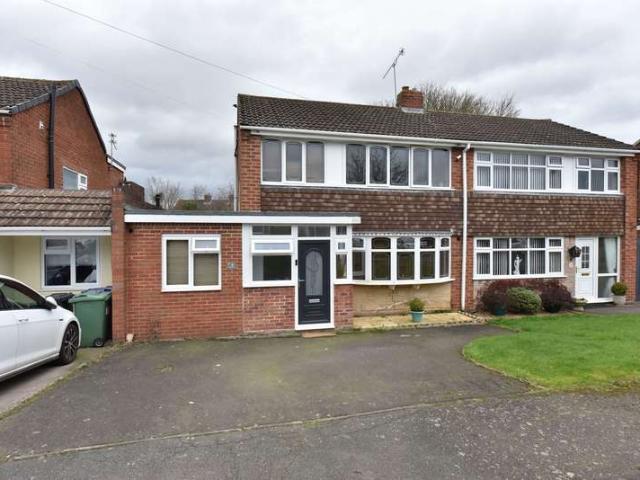 3 Bedroom Semi Detached House