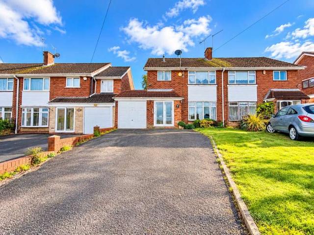 3 Bedroom Semi Detached House