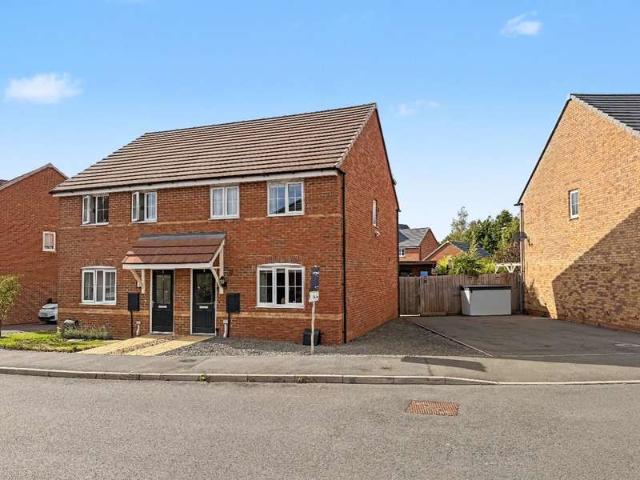 3 Bedroom Semi Detached House