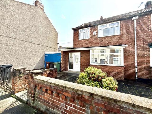 3 Bedroom Semi Detached House