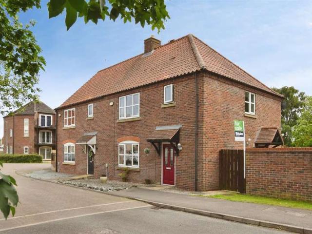 3 Bedroom Semi Detached House