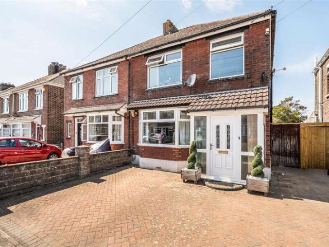 3 Bedroom Semi Detached House