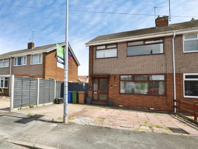 3 Bedroom Semi Detached House