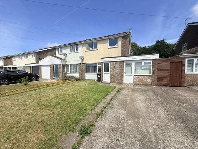 3 Bedroom Semi Detached House