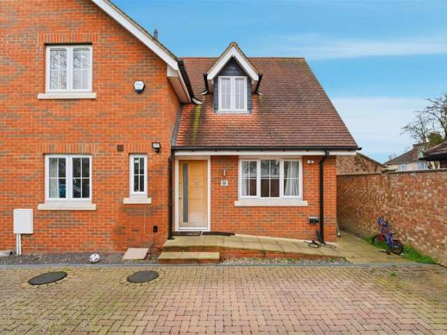 3 Bedroom Semi Detached House