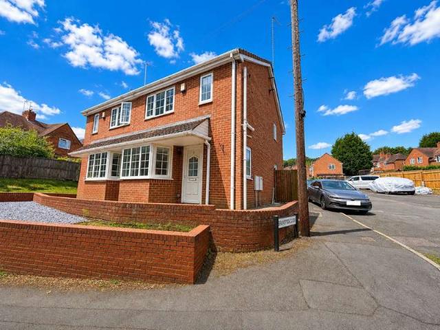 3 Bedroom Semi Detached House