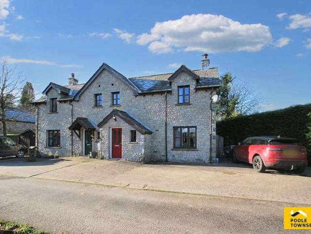 3 Bedroom Semi Detached House