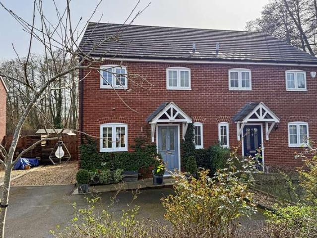 3 Bedroom Semi Detached House
