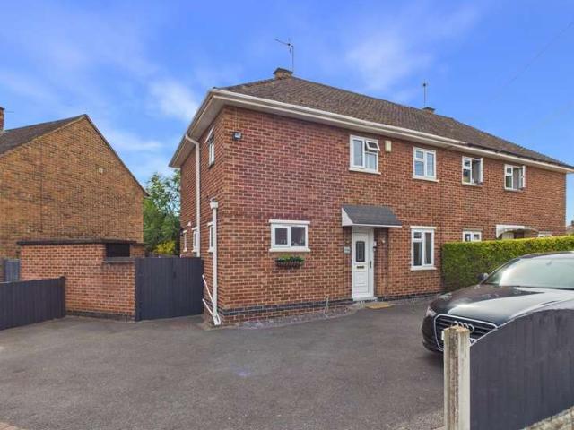 3 Bedroom Semi Detached House