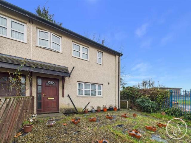 3 Bedroom Semi Detached House