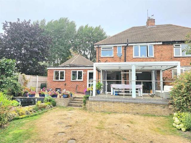 3 Bedroom Semi Detached House