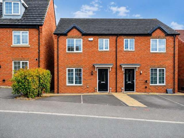 3 Bedroom Semi Detached House