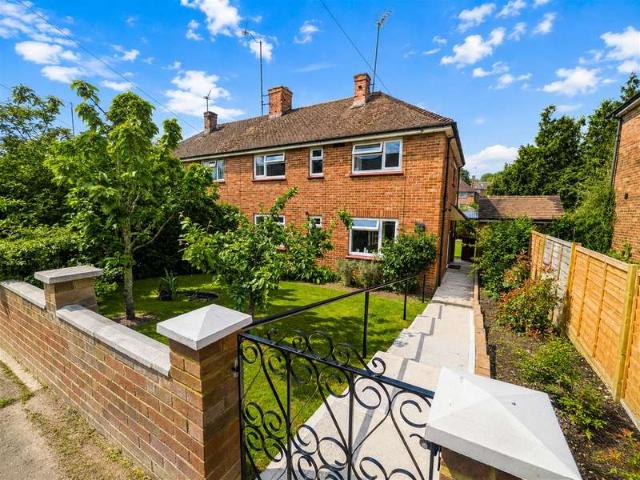 3 Bedroom Semi Detached House
