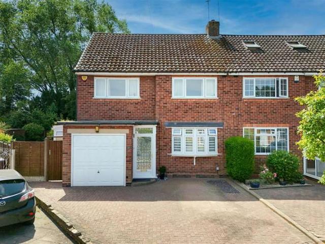 3 Bedroom Semi Detached House