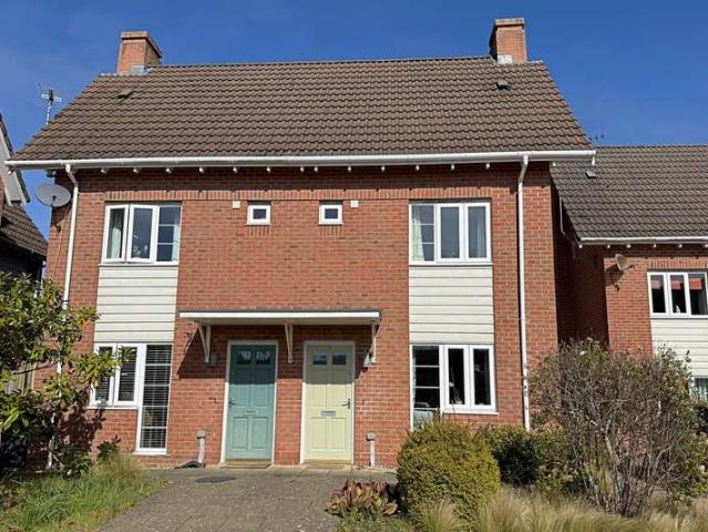 3 Bedroom Semi Detached House