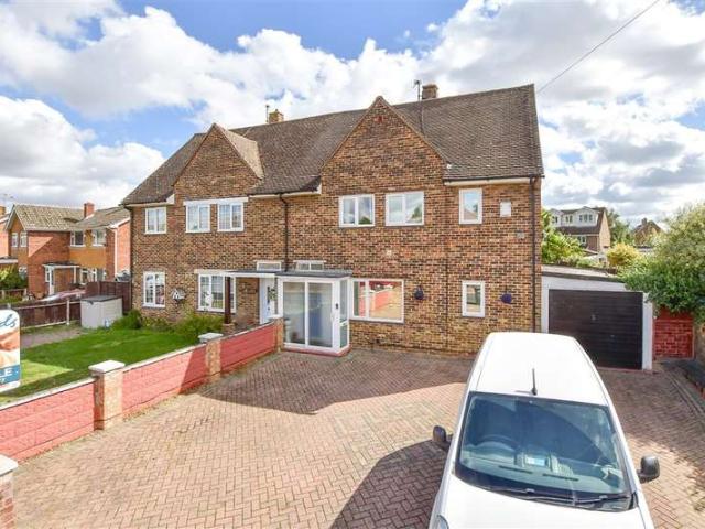 3 Bedroom Semi Detached House