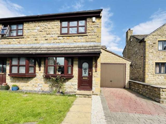 3 Bedroom Semi Detached House