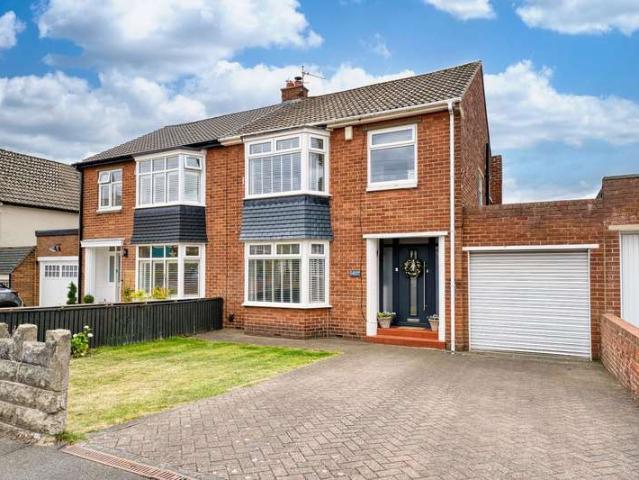 3 Bedroom Semi Detached House