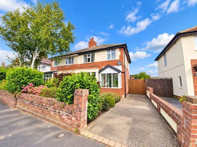 3 Bedroom Semi Detached House