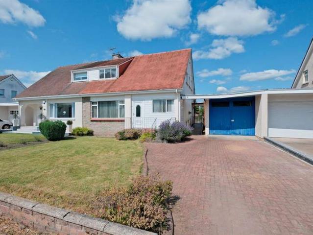 3 Bedroom Semi Detached House