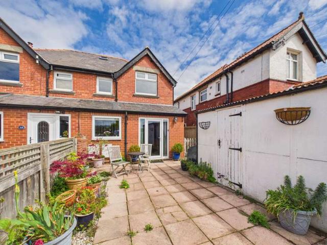 3 Bedroom Semi Detached House