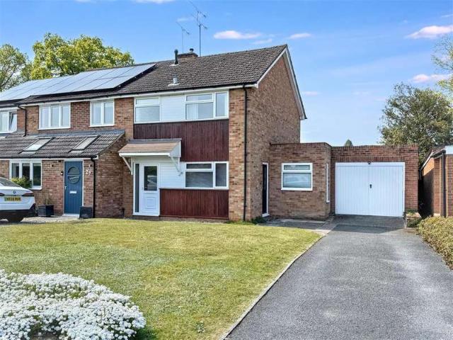 3 Bedroom Semi Detached House