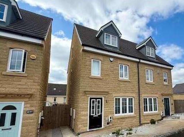 3 Bedroom Semi Detached House