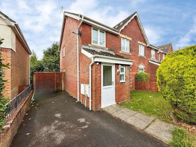 3 Bedroom Semi Detached House