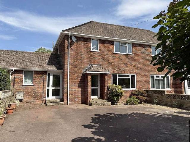 3 Bedroom Semi Detached House