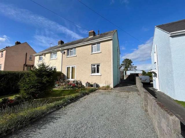 3 Bedroom Semi Detached House
