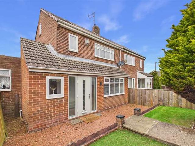 3 Bedroom Semi Detached House