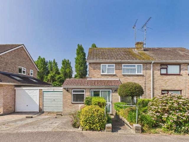 3 Bedroom Semi Detached House