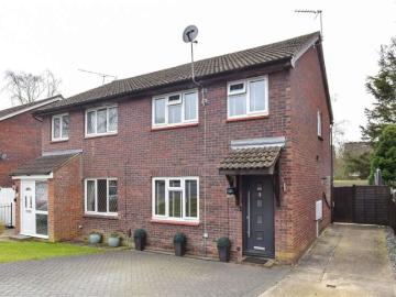 3 Bedroom Semi Detached House
