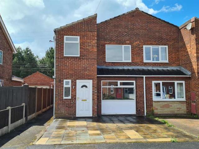 3 Bedroom Semi Detached House