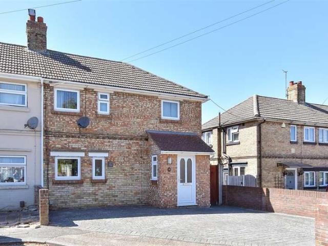 3 Bedroom Semi Detached House