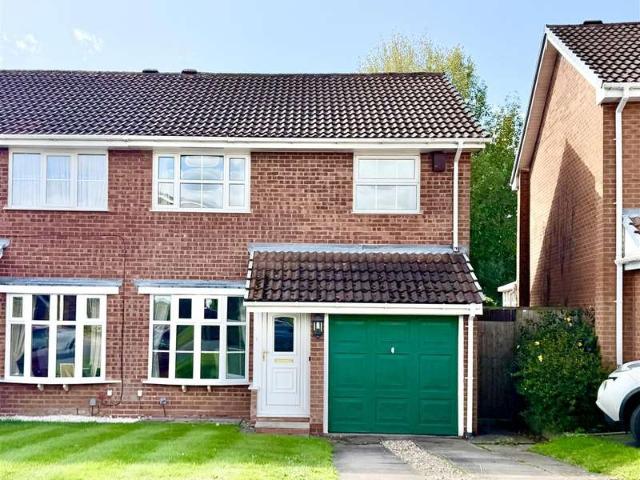 3 Bedroom Semi Detached House