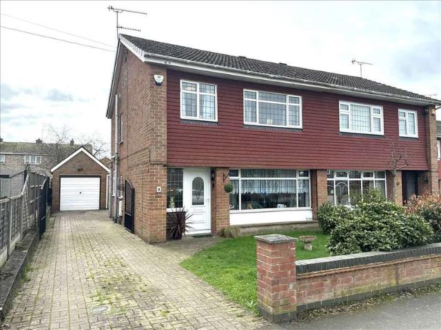 3 Bedroom Semi Detached House