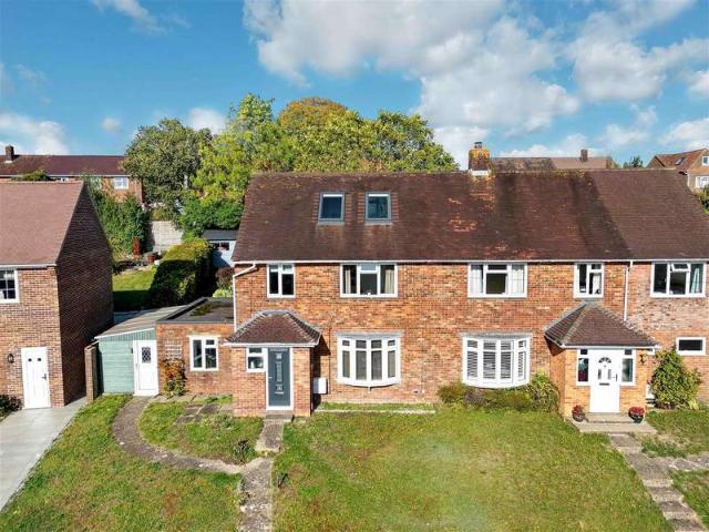 3 Bedroom Semi Detached House