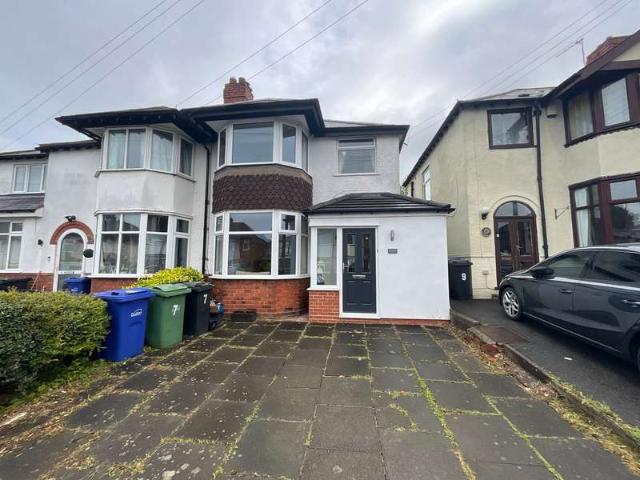 3 Bedroom Semi Detached House