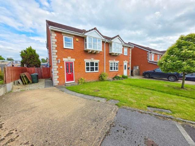 3 Bedroom Semi Detached House