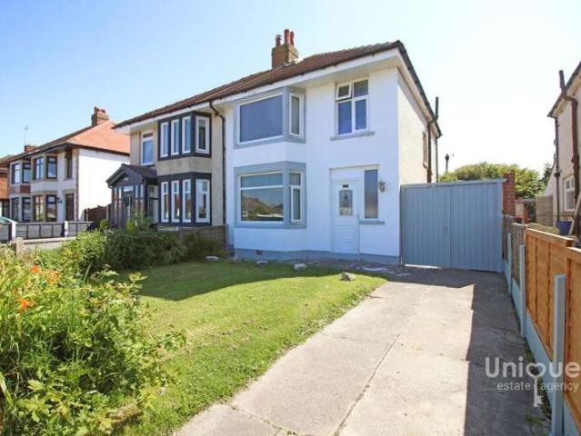 3 Bedroom Semi Detached House