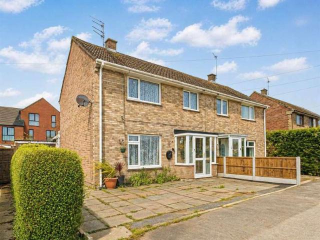 3 Bedroom Semi Detached House