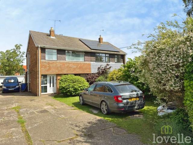 3 Bedroom Semi Detached House