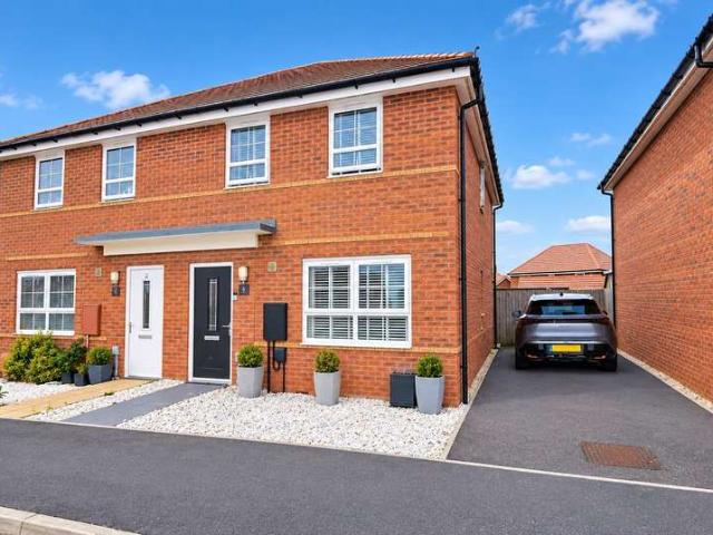 3 Bedroom Semi Detached House
